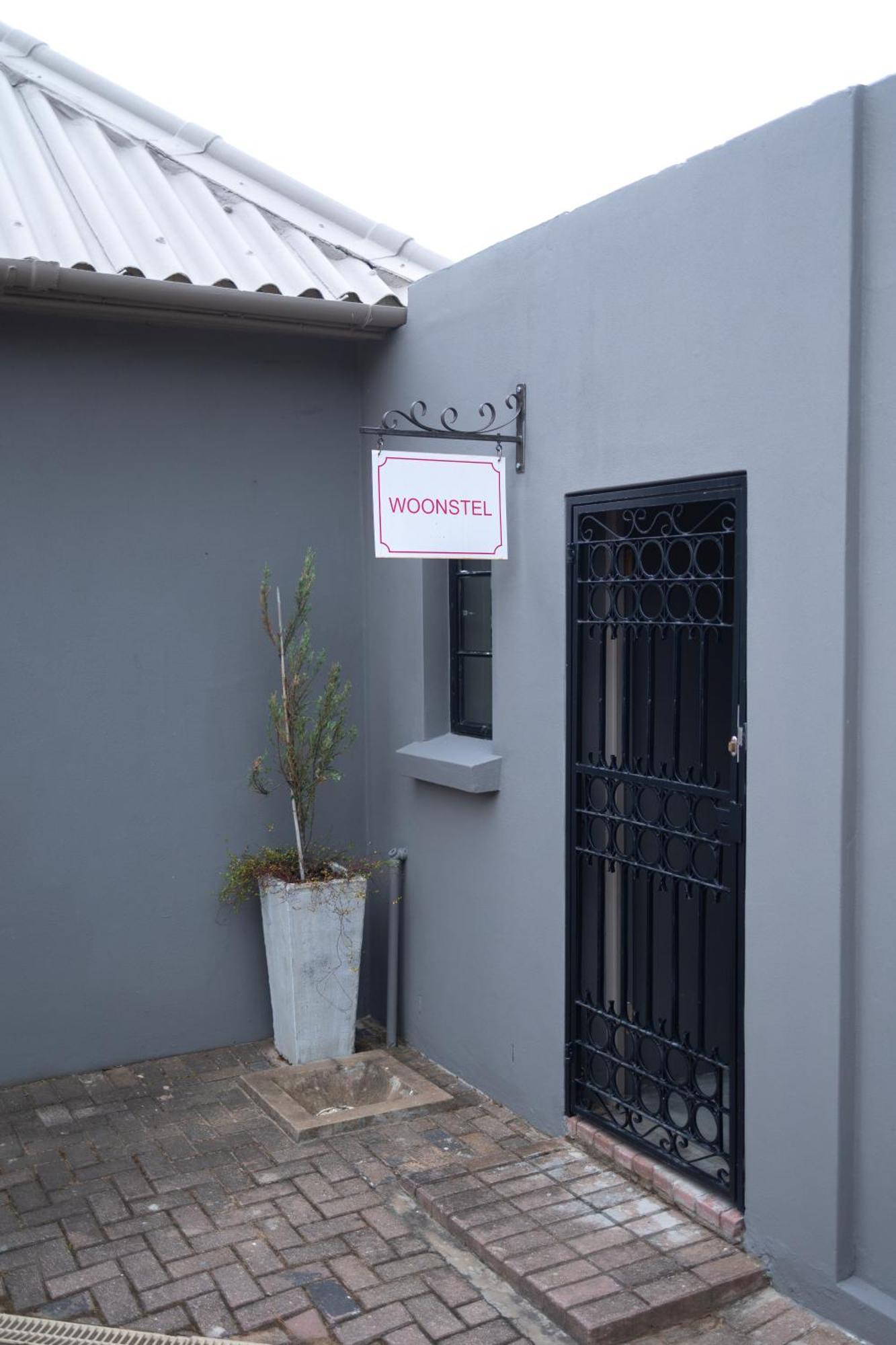 Comfortable 2-Bedroom Place With Indoor Fireplace Mossel Bay Exterior photo